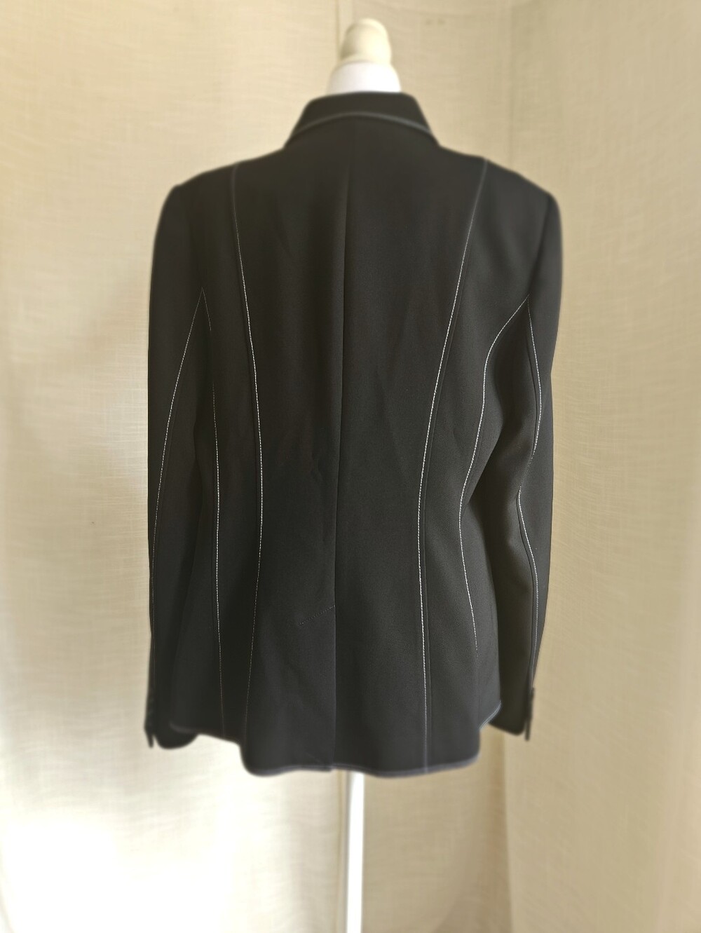 ​Donna Karan New York Women's Double-Breasted Contrast Stitch Blazer - Size L - Picture 5 of 16